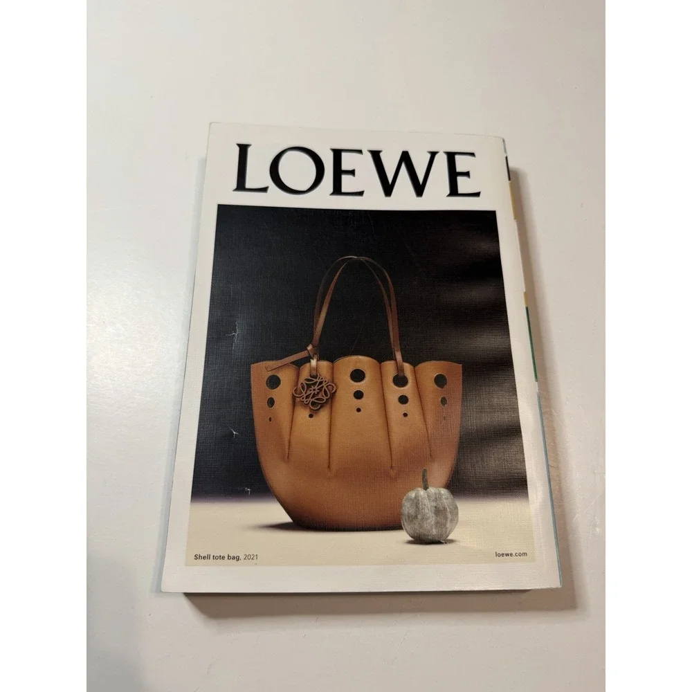 APARTAMENTO  BOOK MAGAZINE  SOFT COVER  #27 SPRING SUMMER 2021